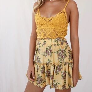 Selfie Leslie Alexi Floral Mini Skirt Mustard Print